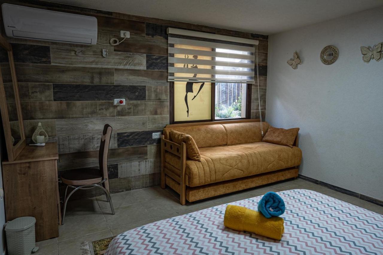 Apartmán Four Seasons Madždal Šams Exteriér fotografie