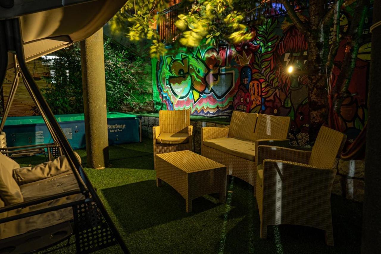 Apartmán Four Seasons Madždal Šams Exteriér fotografie