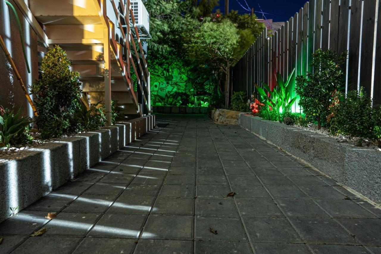 Apartmán Four Seasons Madždal Šams Exteriér fotografie